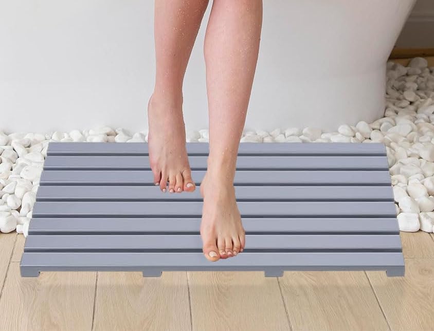 rightclick Bamboo Bath Mat Rectangular Bathroom Duckboard Sturdy Wooden Bath Mat Slatted Design Anti Slip Bath Mat for Bathroom, Tub and Shower_ 60 x 35 x 3cm (Grey)