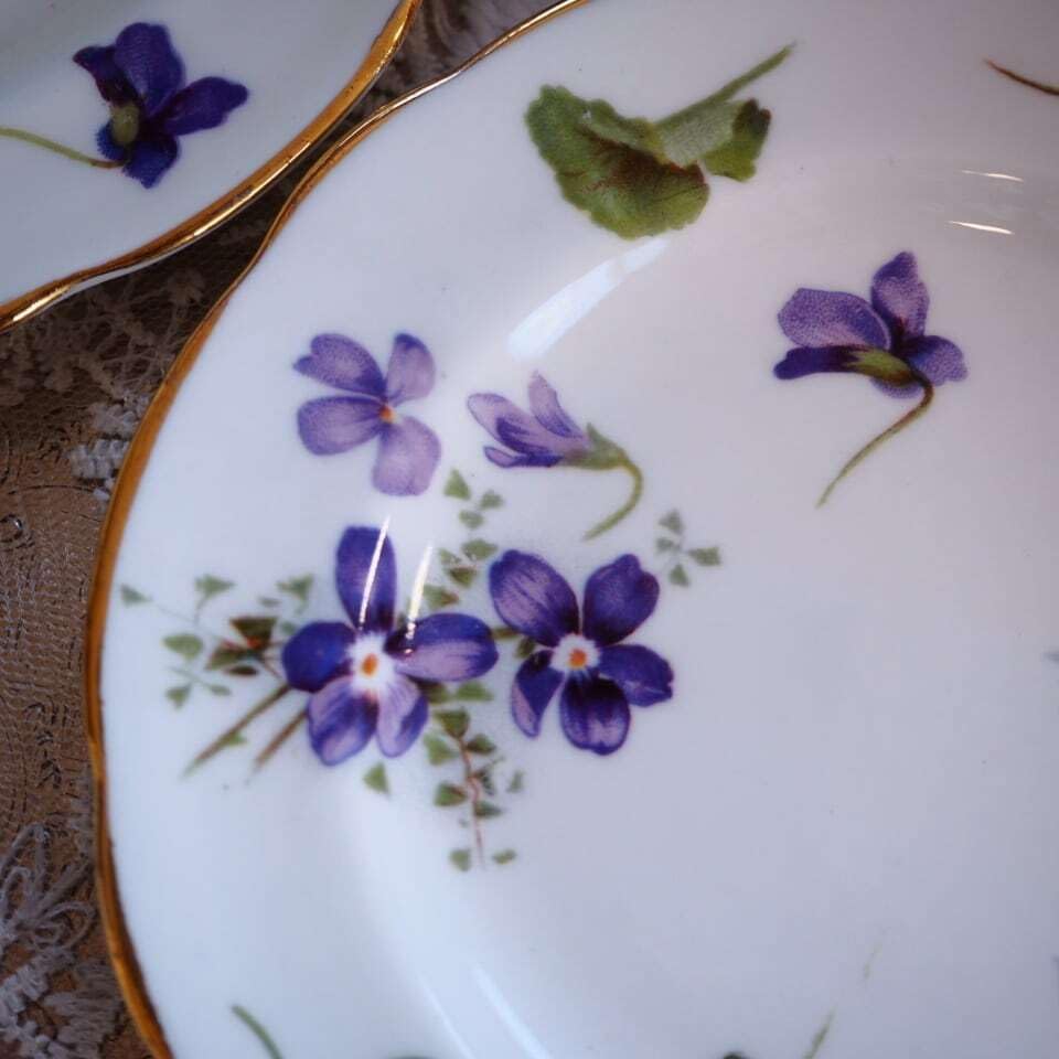 英国ハマースレイ ヴィクトリアンバイオレット プレート2枚 F9 B-16