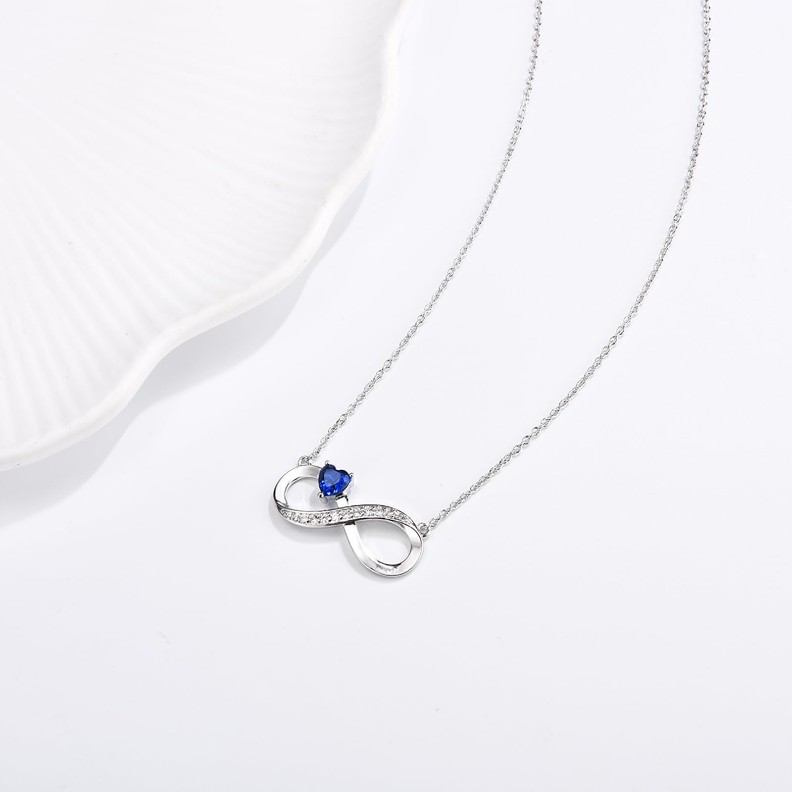 CERSLIMO Regali per mamma/sorella/fidanzata/figlia/moglie, collana in argento 925, con simbolo dell'infinito, ciondolo a forma di cuore, con zirconi, per compleanno, amicizia, anniversario di