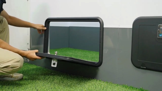 Amazon | RVハッチドア、キャンピングカーバゲッジドア、ABSボート
