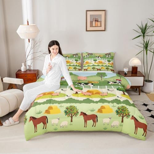 Image of Feelyou Kids Cartoon Farm Animals Comforter Set Girls Boys Cute Pig Cow All Season Down Comforter Kawaii Horse Chicken Duck Bedding Set Room Decor Funny Farm Nursery Quilt King Size 3Pcs Boys
