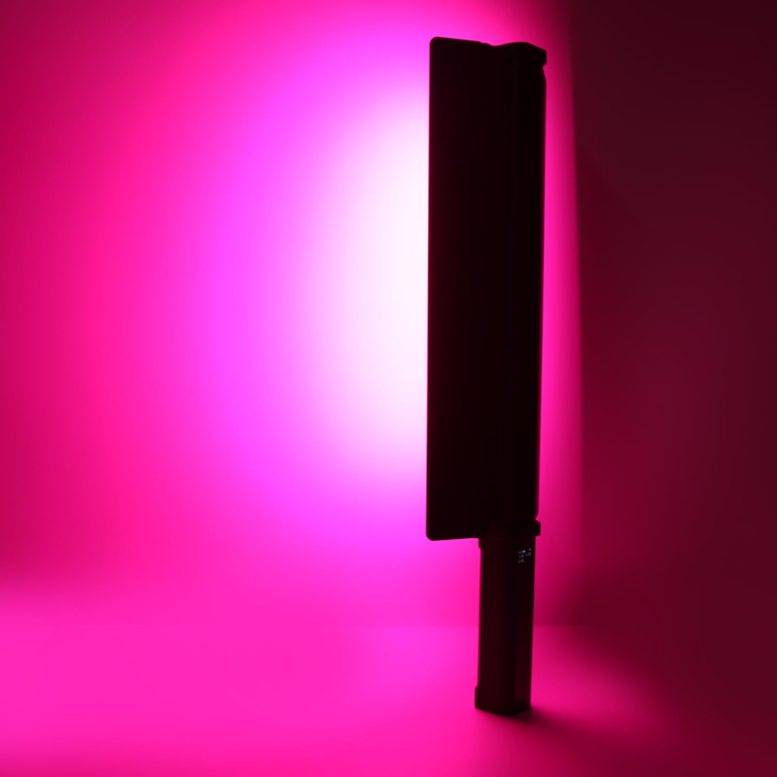 Stick Luminoso LED RGB Portatile, Lampada a Bacchetta Video Ricaricabile a Colori a 360 Gradi con Controllo APP per le Riprese