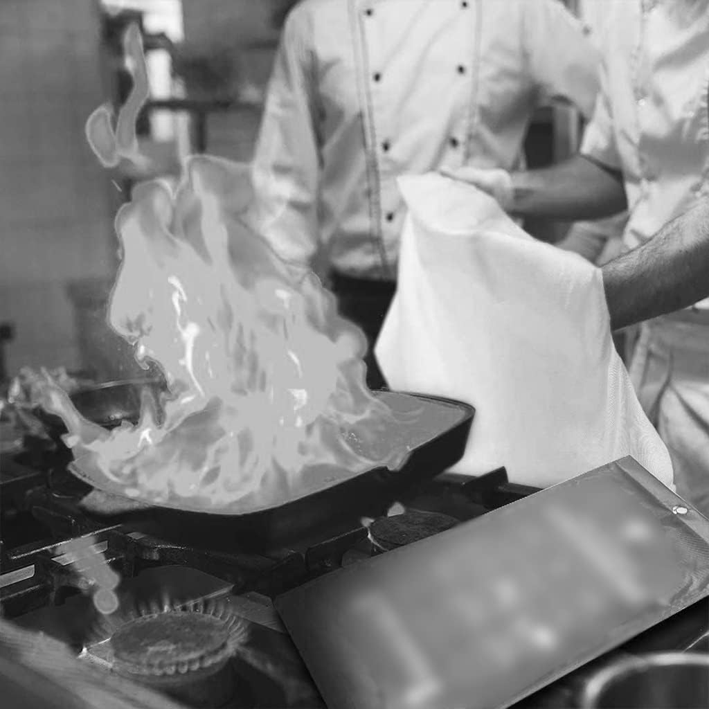 Fire Blanket Camping Emergency Blankets Self-Luminous Silicone Fire Blanket, High-tech Flame Retardant Blanket, Kitchen Emergency Blankets, 2 Specifications (Color : Yellow, Size : 59 * 59inches)