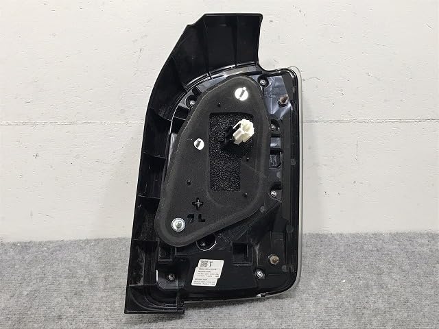 ホンダ　N-ONE JG-3 右テールランプ　12000円→10000円 Yahoo!オークション -「n one テール jg3」の落札相場・落札価格