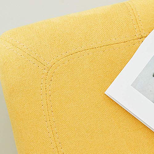 Pouf tabouret en tissu : la solution pour optimiser les petits salons - 4