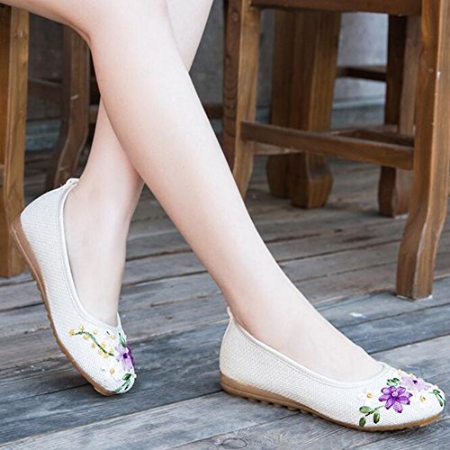 COVOYYAR Women's National Style Embroidered Flower Ballet Flats Slip On Shoes2