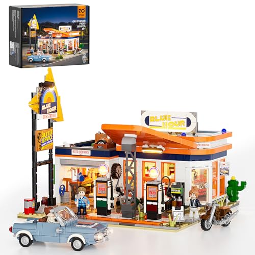 FUNWHOLE City Gas Station Bauset mit Licht – 1608PCS modularer Brick-Baukasten für Erwachsene & Teenager, zur Ausstellung & Roadtrip-Szenen, inklusive Oldtimer & Werkzeuge