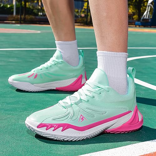 Image of Men's High-Top Basketball Shoes Anti-Slip and Wear-Resistant Soles Running Shoes Graffiti Design Fashionable Sports Shoes