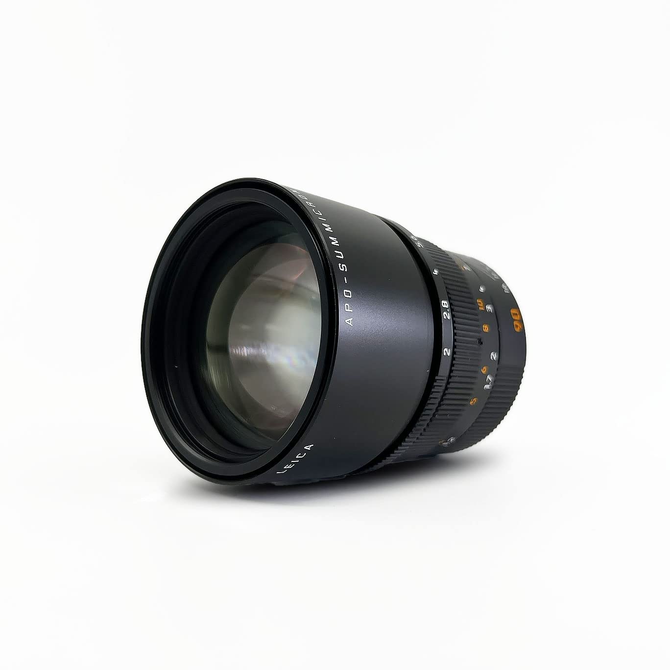 Amazon.com : Leica APO-Summicron-M 90mm f/2 ASPH Lens | M-Mount