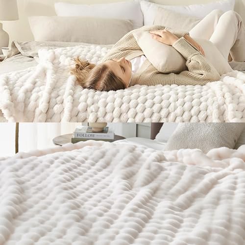 NEWCOSPLAY Ivory 3D Clouds Jacquard Throw Blanket & Faux Fur Bubble Ivory Throw Blanket