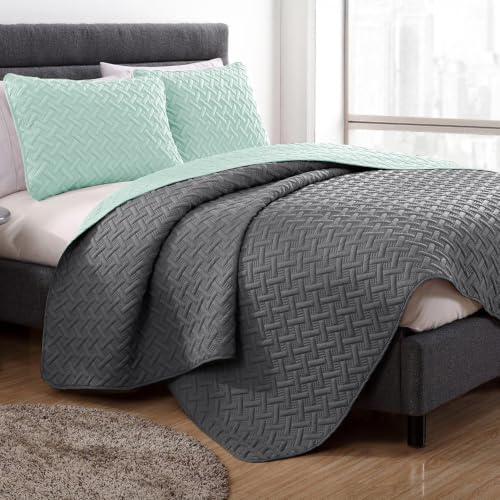 Image of Story@Home Reversible Quilted Bed Cover King Size Bed | 400 TC Ultrasonic Bedspread AC Blanket | Comforter for Double Bed - Bedcover for Double Bed with 2 Pillow Cases 250x225 CM - Sea Foam & Mint