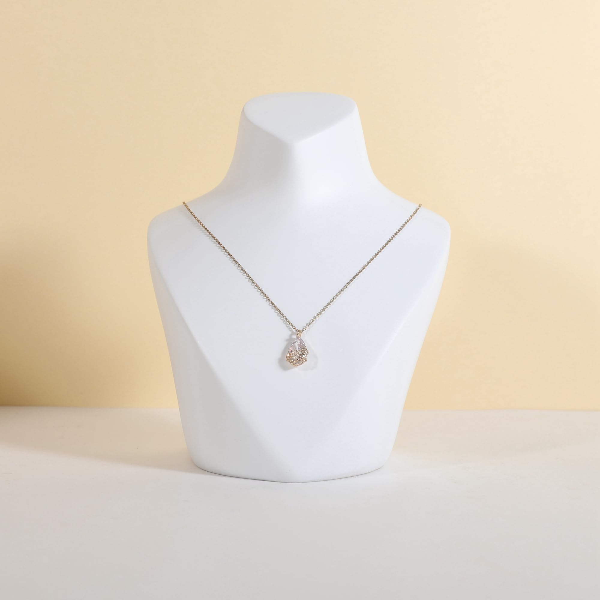 GemeShou 3D Gypsum Jewelry Display Mannequin, White Necklace display Bust Stand for Home Decor, Necklace Pendant Chain Display for Selling【Gypsum Bust】