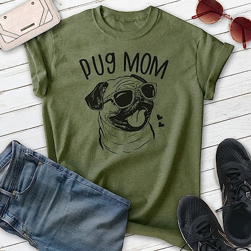 EVERTREE CLOTHING Pug Mom T-Shirt, Unisex Women's Shirt, Pug Owner, Best Dog Mom Gift2