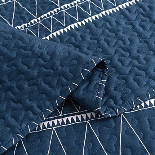 Durlengen Navy Blue Quilt Set Ck Size 3Pcs,Bohemian Design With White & Navy Blue Geometric Pattern Printed On Navy, All Season Lightweight Coverlet Sets(California King 112X104,Boho Navy Blue) #TOP7
