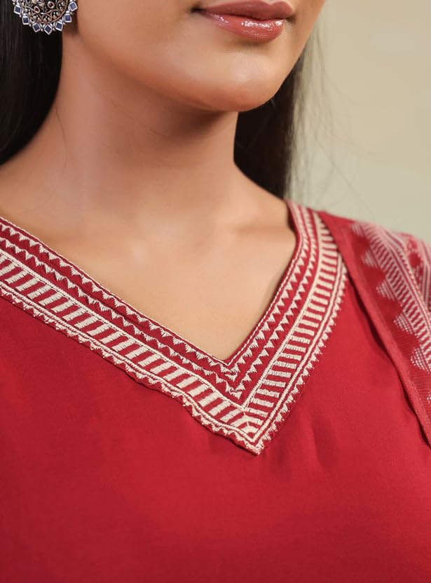 Image of SHIENZY Cotton Blend Kurta Set for Women