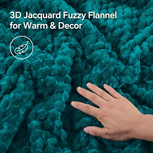 Image of BEDELITE Fluffy Twin Comforter Set - Teal Fleece Soft Comforter for Twin Size Bed, Luxury Warm Bedding Set for Winter, Fuzzy Bed Set 2 Pieces (1 Comforter, 1 Pillowcase)