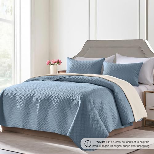 FLYMME Quilts Queen Size,Lightweight Dusty Blue Bedspreads,Basket Weave Pattern,Ultra Soft Microfiber Bed Coverlet 3 Pieces for All-Seasons (1 Quilt,2 Shams) by FLYMME - Used condition - Image 2