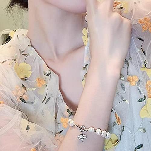 Cadeau simple pour fille : bracelet fin avec charms papillon