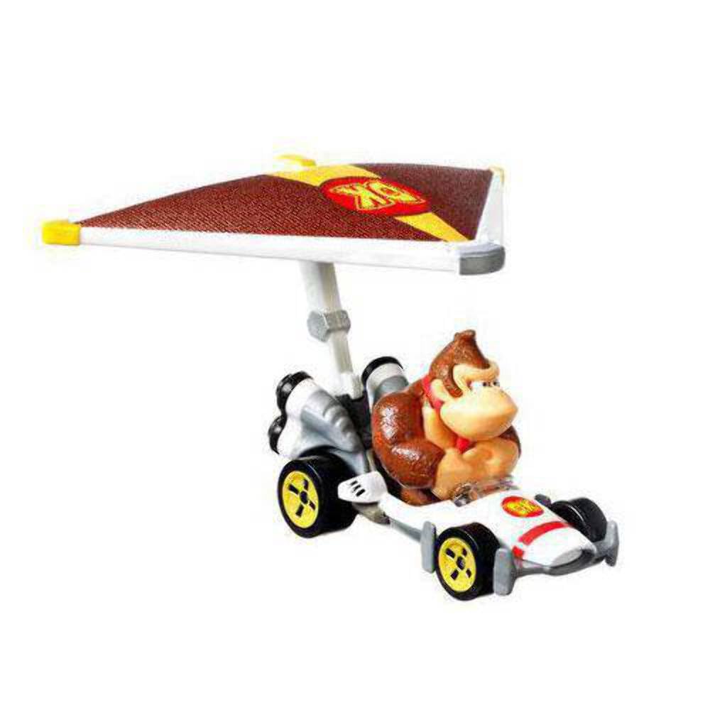 Amazon.com: Hot Wheels 1:64 Mario Kart - Bowser in Standard Kart