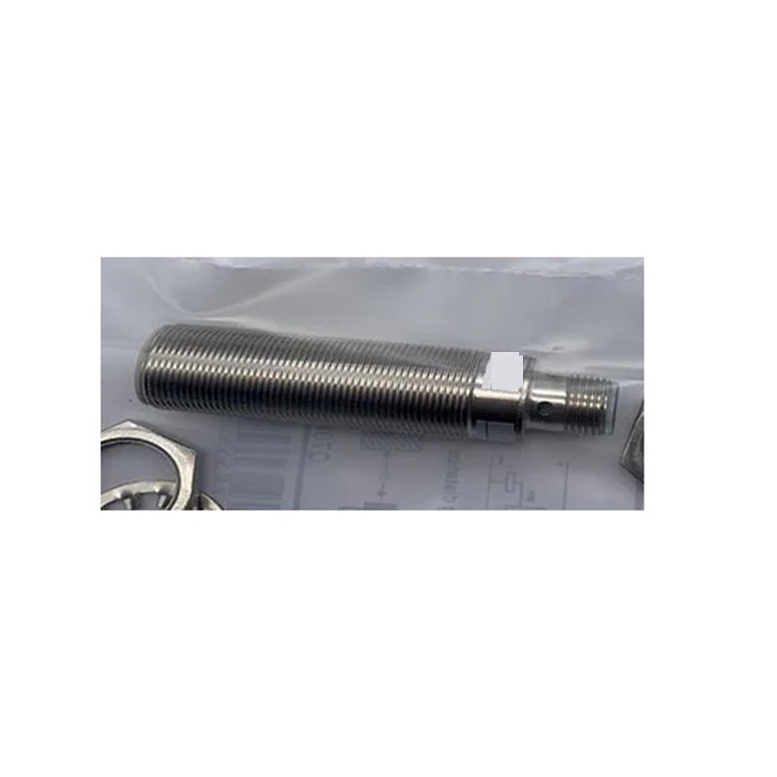 LR18XCN08LUM-E2 capteur anti-usure pour éliminer les pannes machine