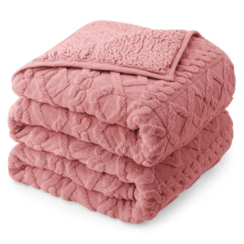 Image of Drewin Queen Size 15lbs Weighted Blanket for Adults, Soft Cozy Turtleback Sherpa Weighted Blankets for Sleeping and Calming, Thick Bed Blanket for Couch Bed, 48 x 72 inches, Apricot Pink