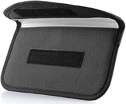 Custodia Faraday Per Chiavi Auto | Blocca Segnale RFID/Keyless | Anti-Furto, Taglia Piccola | Marca Defender Protezione Chiavi Keyless