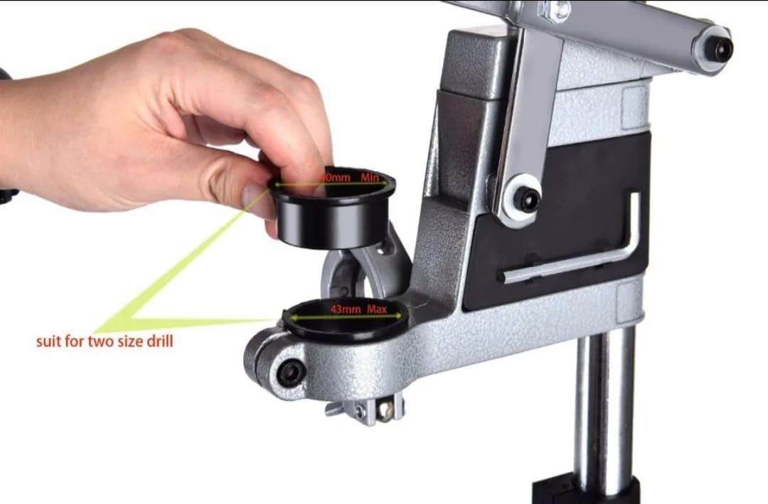 Terryshop74® Base a Colonna per Trapano Ø 43 mm con Morsa Regolabile – Colonna 500 mm, Supporto in Ghisa Pesante, Altezza Regolabile, Linea Professional per Trapani da Banco