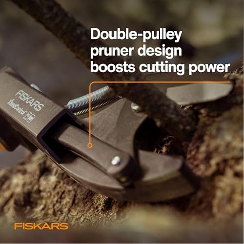 Fiskars XtendControl Rotating Tree Pruner Head with Automatic Cord Reel with 45 Degree Rotation, Compatible with all XtendControl Extension Poles (Pole Not Included) - Thumbnail 5