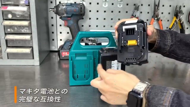 Amazon.co.jp: Zu-to-ra マキタ18V & 14.4V 用4スロットバッテリー