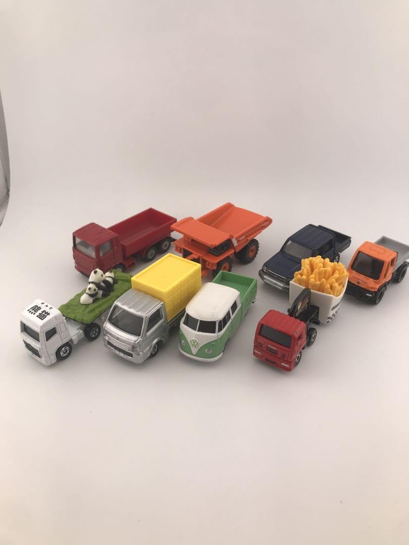 Amazon.co.jp: トミカ ミニカー 働く車 トラック 8台セット : おもちゃ
