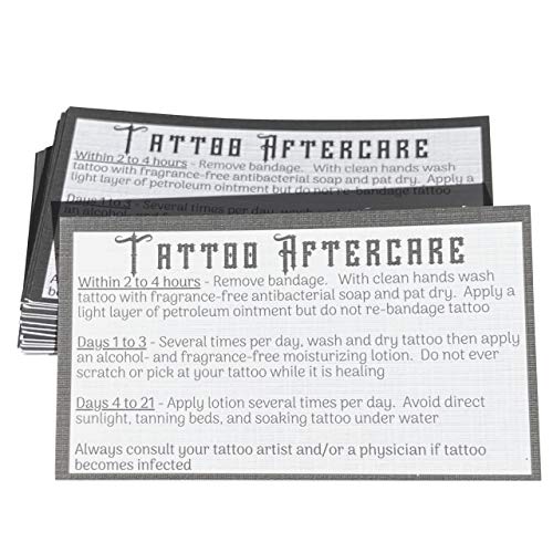 Tarjetas para curar tatuajes que resuelven dudas sobre la limpieza y mantenimiento diario
