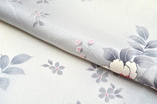 未使用品 小紋 総絞り くすんだ薄緑 綸子 身丈164.5cm 裄丈67cm 未使用品 小紋 総絞り くすんだ薄緑 綸子 身丈164.5cm 裄丈