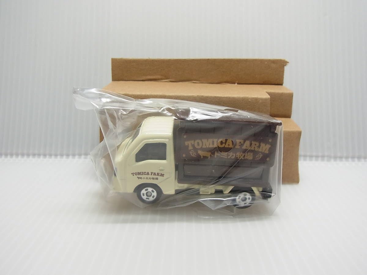 Amazon.co.jp: トミカ 牧場トラックセット TOMICA FARM サンバー 牧場