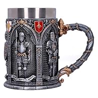 Beautifully crafted Knight tankard. A fantastic addition to any kitchen. Cast in high-quality resin. Painstakingly hand-painted. Comes with a dishwasher-safe stainless-steel insert for ease of cleaning.
