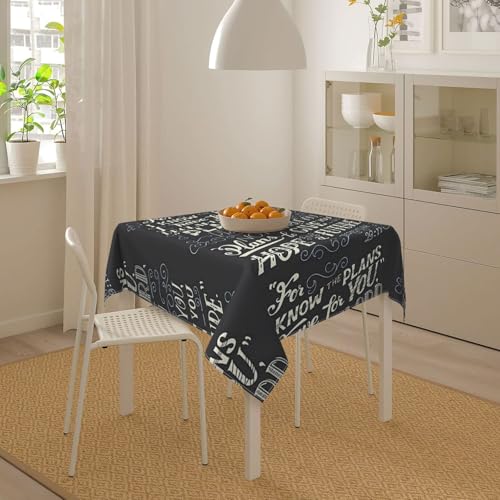 Nappe carrée 152x152 en polyester imperméable décore votre table