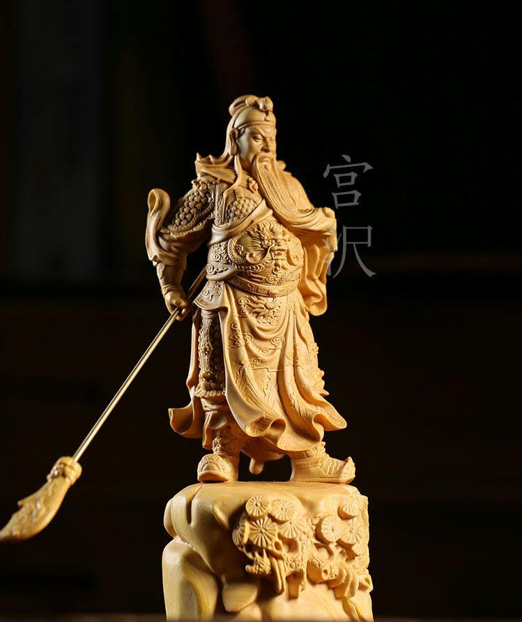 Amazon.co.jp: 宮沢関公聖君 特上彫 仏教工芸品 木彫仏像 招財開運 