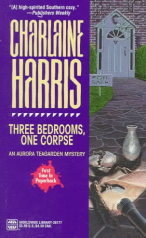 Three Bedrooms, One Corpse (Aurora Teagarden Mysteries, Book 3 ...