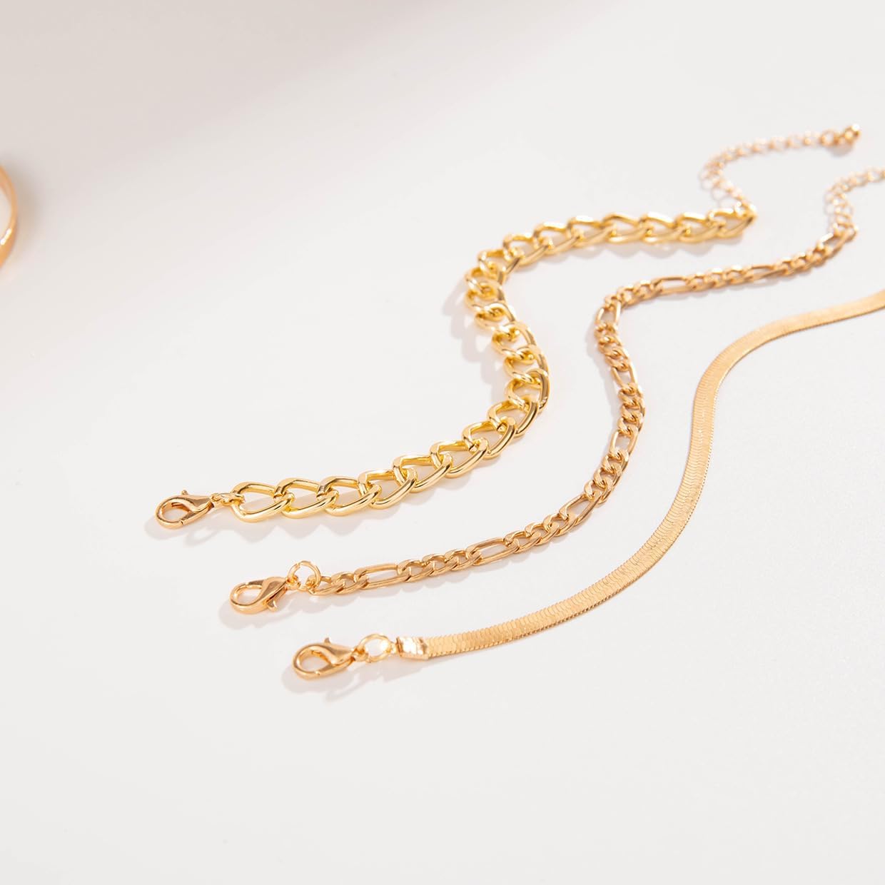 Chunky Gold Bracelets for Women Beaded Pearl Bracelet Stackable Bangle Cuff Statement Bracelet Set Layered Link Chain Bracelets Set Fashion Jewelry Gift for Women - Image 4