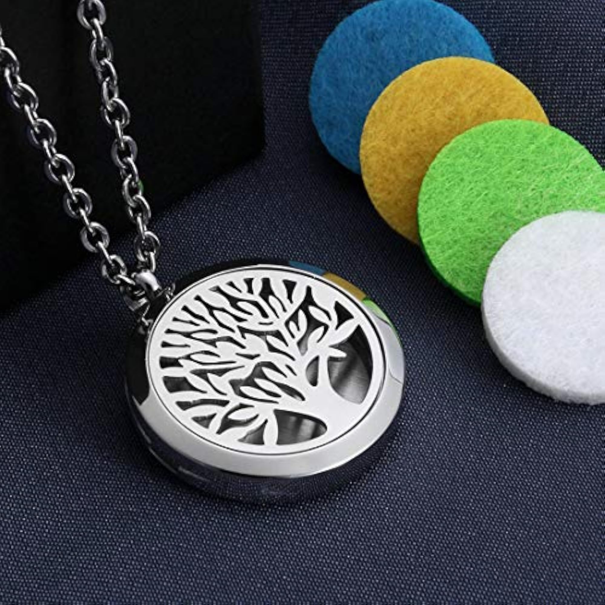 Aromatherapy Essential Oil Diffuser Necklace with Tree of Life Locket