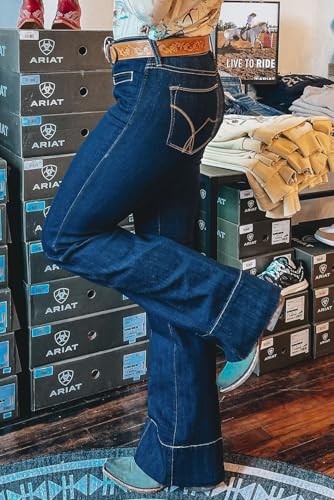 Women's Sail Blue Center Seam Straight Jeans - Slimming Deep Wash Denim2