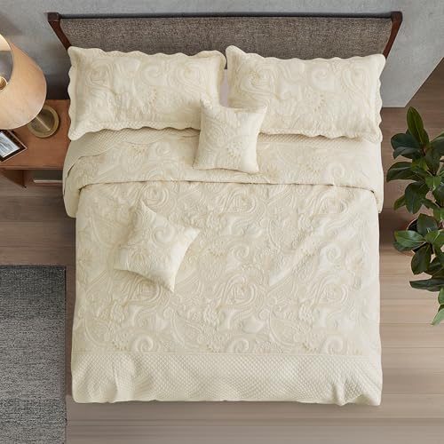 Image of Oversized King Bedspread, Stitched Paisley Quilt Set King /Cal King, Lightweight Reversible Coverlet, Scalloped Edge - Warm Elegant Classic Look, 5 Piece, Ivory Yellow