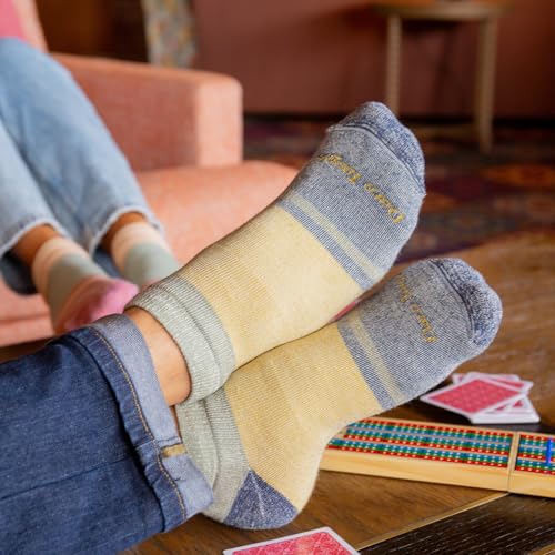 Darn Tough Men's Wild Life Crew Lightweight with Cushion Sock (Style 6128)4