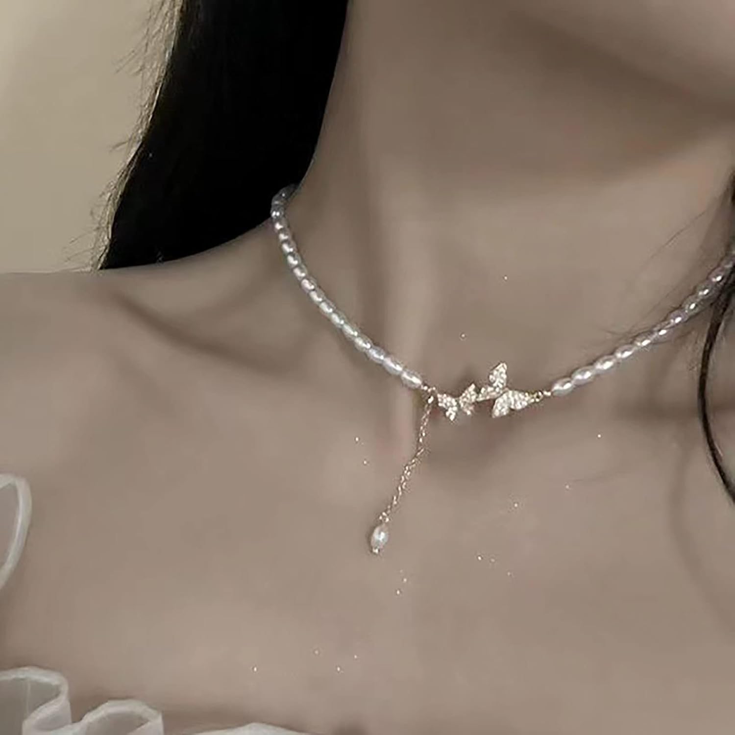 Boho pearl Y lariat Necklace Gold Pearl Choker Necklace crystal Butterfly Necklace Chain Pearl Y Drop Chain Jewelry for Women - Image 3
