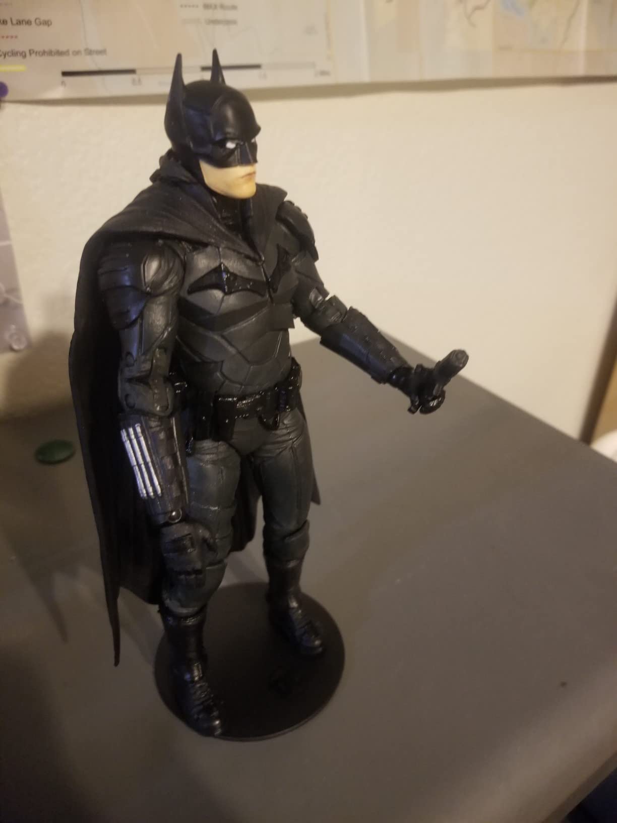 4/mo Finance DC Batman The Batman (Movie) 7" Action Figure with