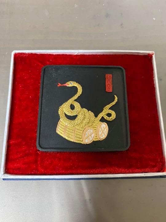 平安 蔵六 造 塗金銅 鷄頭 紐印 文鎮 金属工芸 平安 蔵六