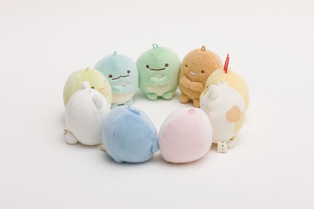 Amazon.co.jp: すみっコぐらし スーパーもーちもちぶらさげぬいぐるみ