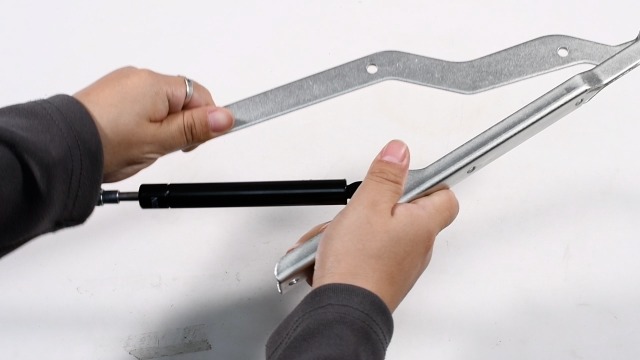 Vérin à Gaz Hydraulique Pour Caisson à Roulettes 120N Compatible Avec Keter Store It Out Arc/Max/Ace/Prem 1150 XL/Elite WLPS Charge Lourde 565308