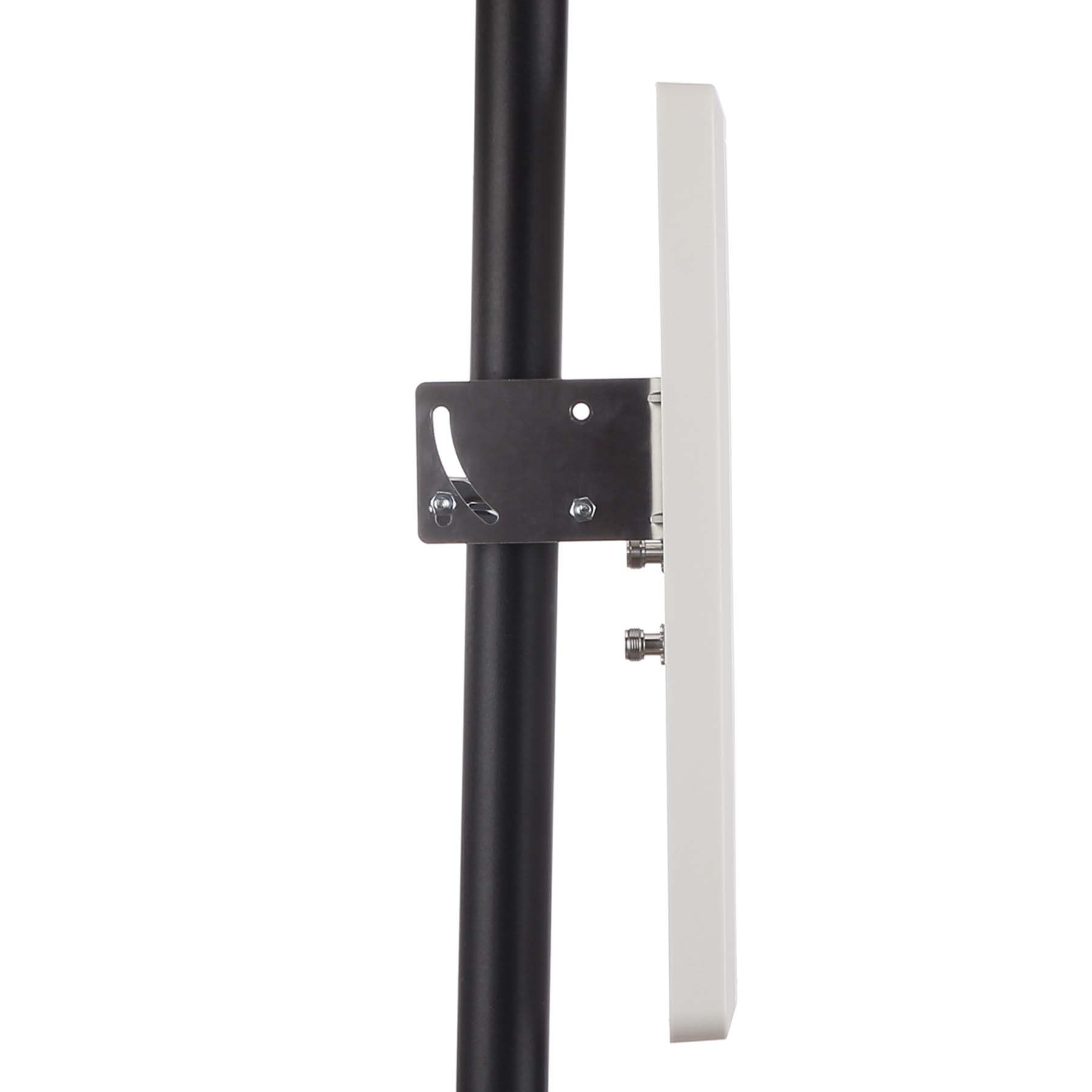 Antenne WiFi 5,8 GHz 5,8 GHz (5150-5850 MHz) 18 dBi Panneau WiFi directionnel extérieur à gain élevé avec câble N-femelle de 4,9 m