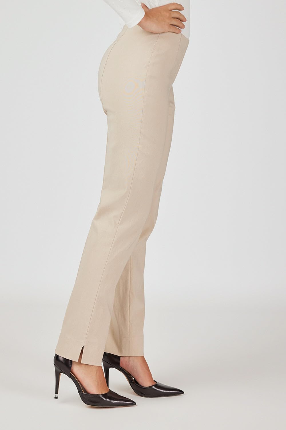 Robell Pantalon Bengaline Marie, Taille Haute, Power Stretch, Jambe Droite | Pantalon femme Robell Style Marie: tissu bengaline. Pour plus de confort, de liberté de mouvement et de style au quotidien.
