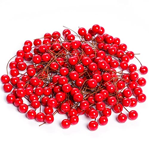 Lystaii 200pcs Artificial Holly Berries Mini 10 mm Christmas Fake...